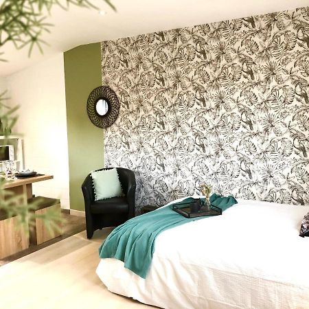 Residence « Au Passage Colore » أميا المظهر الخارجي الصورة